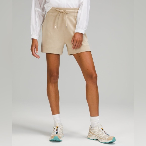 lululemon athletica Pants - Lululemon Soft Ambitions High Rise Short Size 12